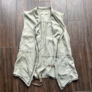 Max Jeans vest with adjustable waist, size Small